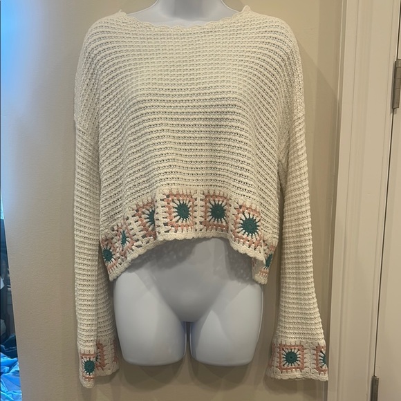 Women's Cream Sweater with Crochet Accents- medium - Picture 1 of 8